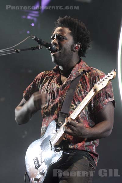 BLOC PARTY - 2013-02-20 - PARIS - Zenith - Rowland Kelechukwu Okereke